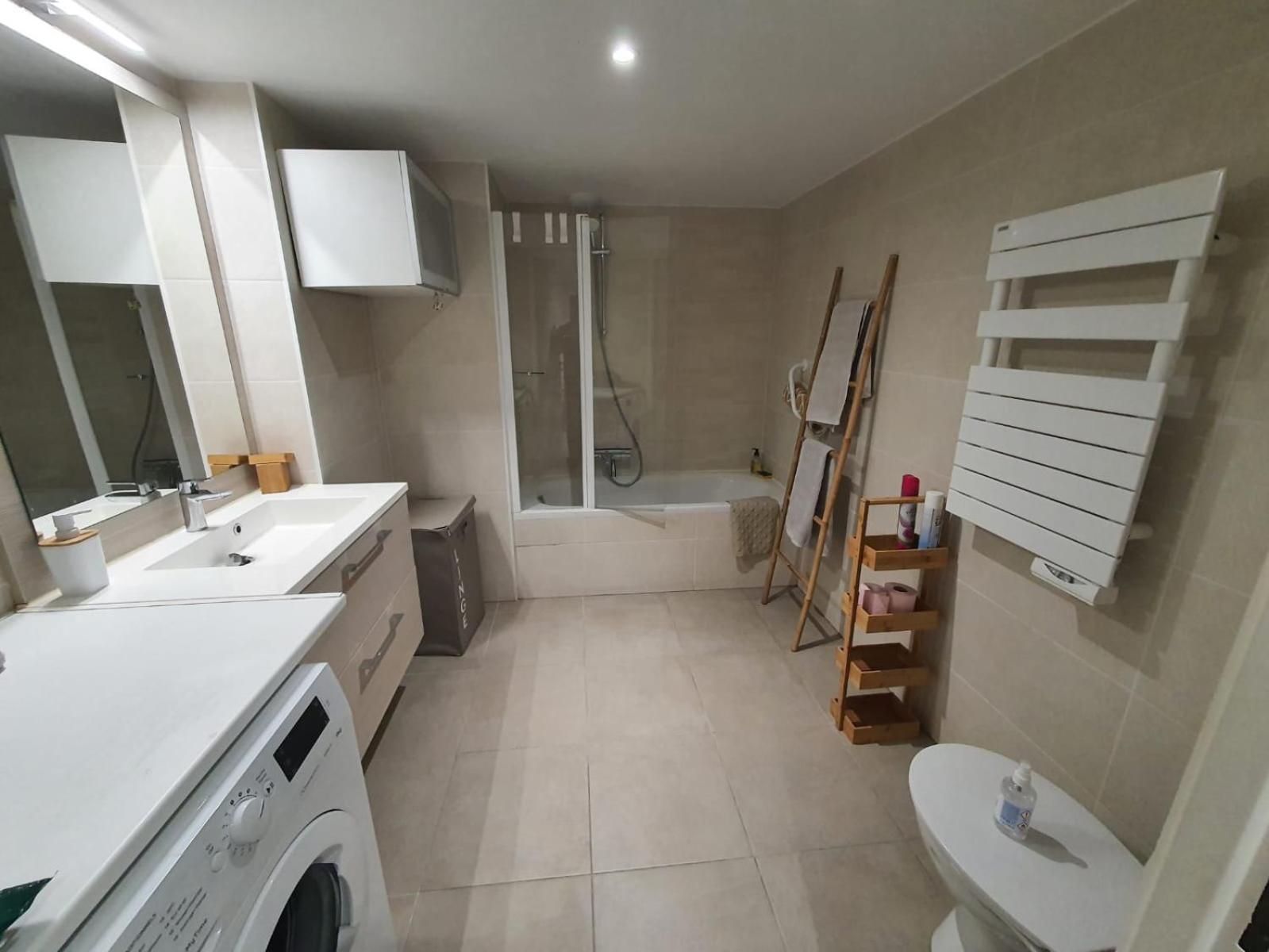 Cosy studio résidence de standing proche plage Villeneuve-Loubet Extérieur photo